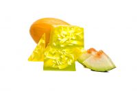 Cremeseife Honigmelone mit Kokosnuss-und Mandelcreme Cremeseife Honigmelone mit Kokosnuss-und Mandelcreme